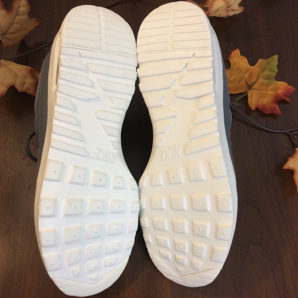 NEW NWT Air Max Thea PRM - Picture 6 of 6